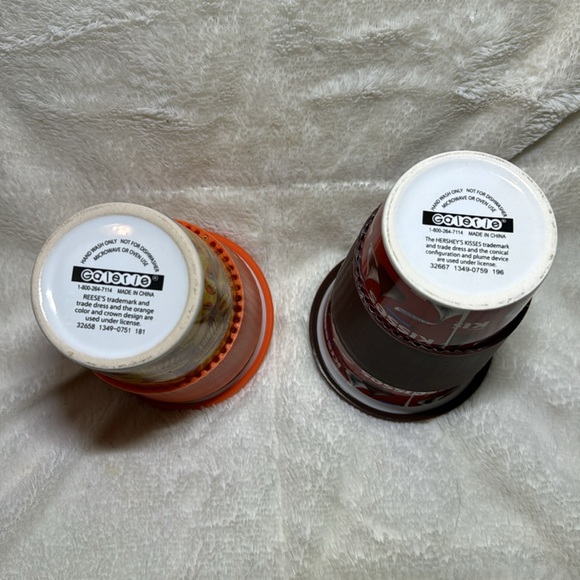 Reese's and Hershey Kisses Ceramic Travel Mugs w/Silicone Lid & Grip by Galerie - Picture 4 of 5